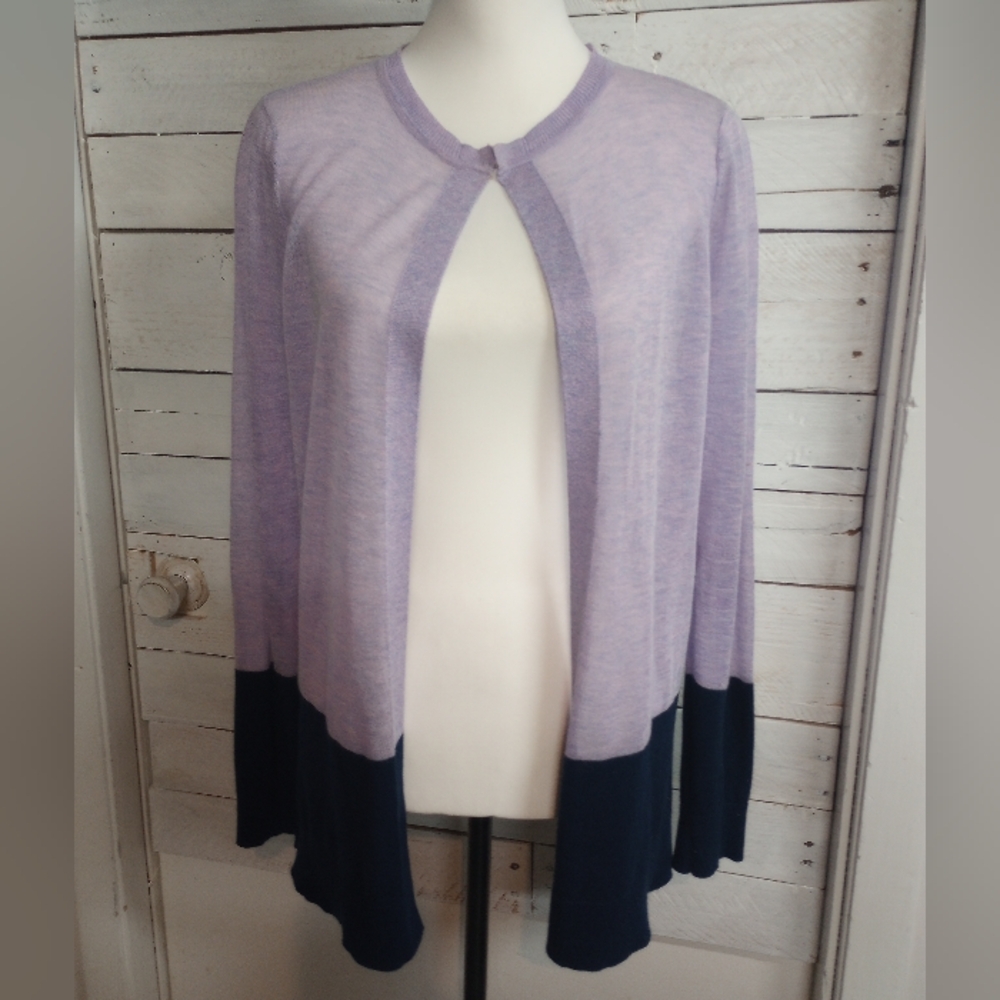 Liz Claiborne Women's Medium Cardigan Sweater Lightweight Top Hook Open Spring